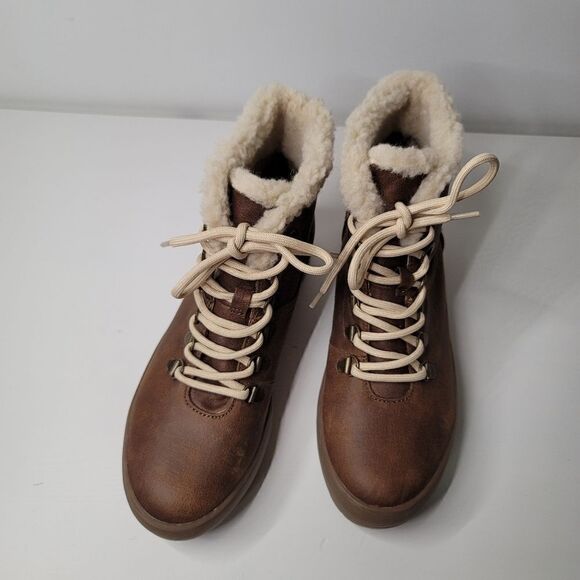 White mountain ankle boot - Picture 5 of 13